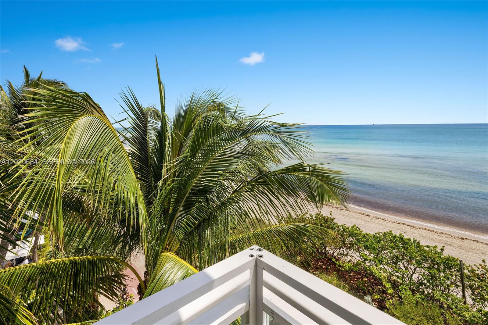 6801 Collins Ave # 417