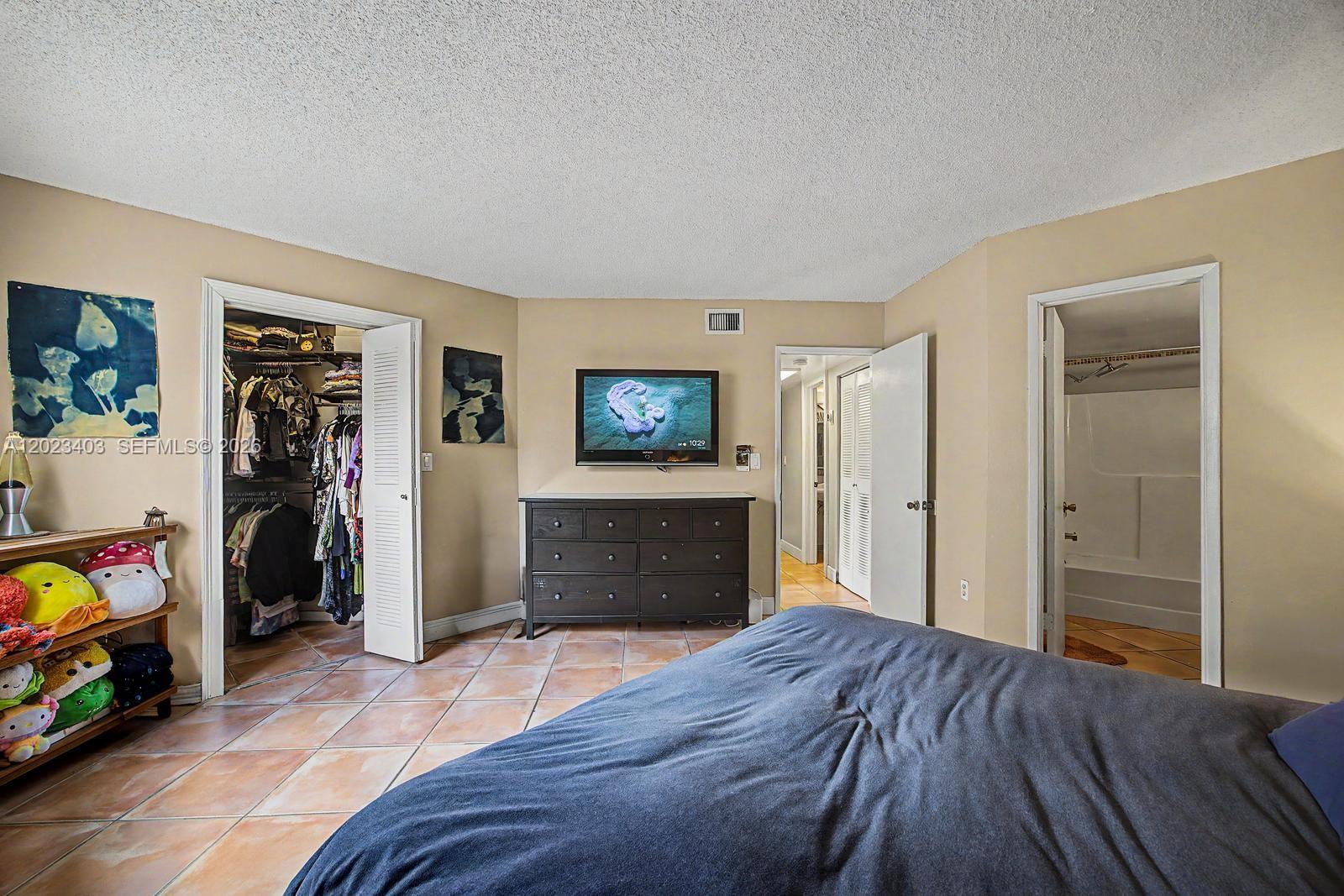 10233 NW 9th St Cir # 1 Unit: 214-1