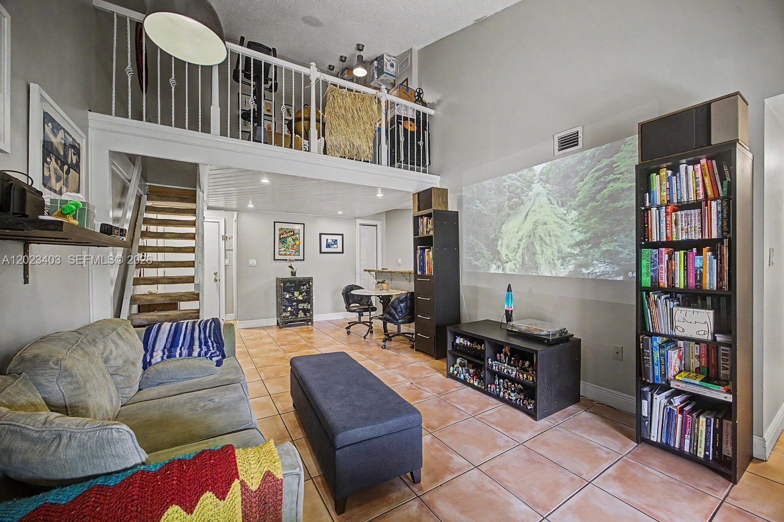 10233 NW 9th St Cir # 1 Unit: 214-1