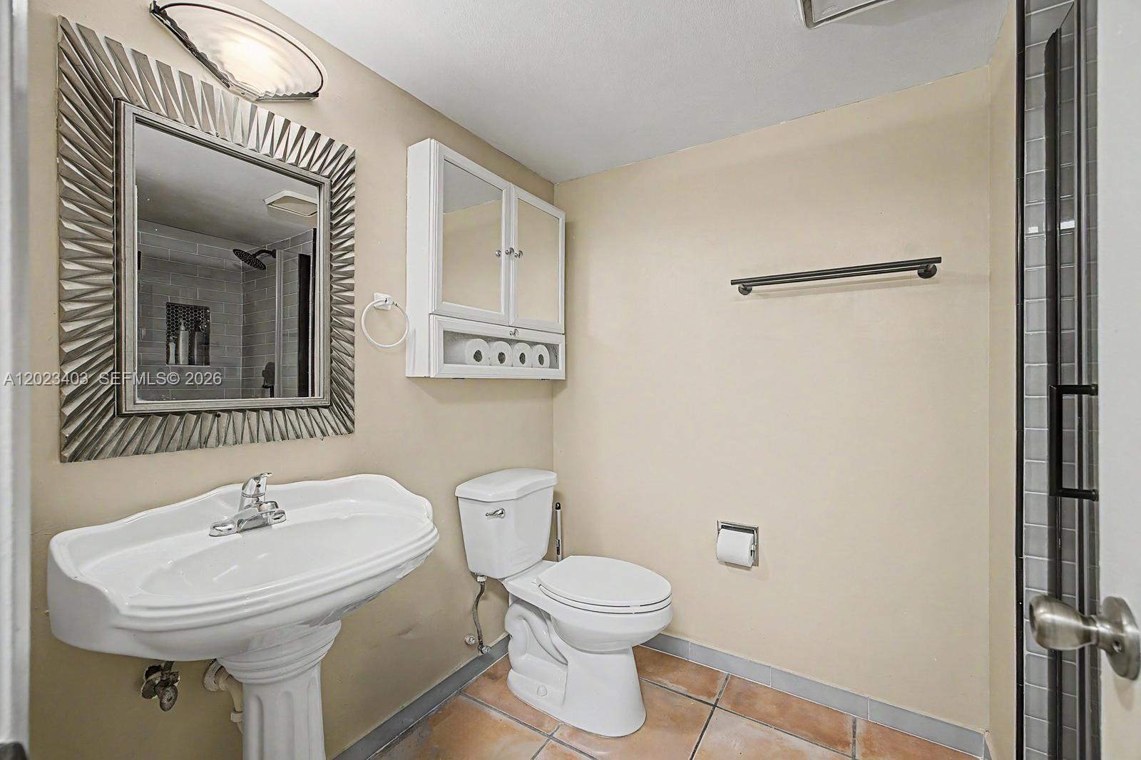10233 NW 9th St Cir # 1 Unit: 214-1
