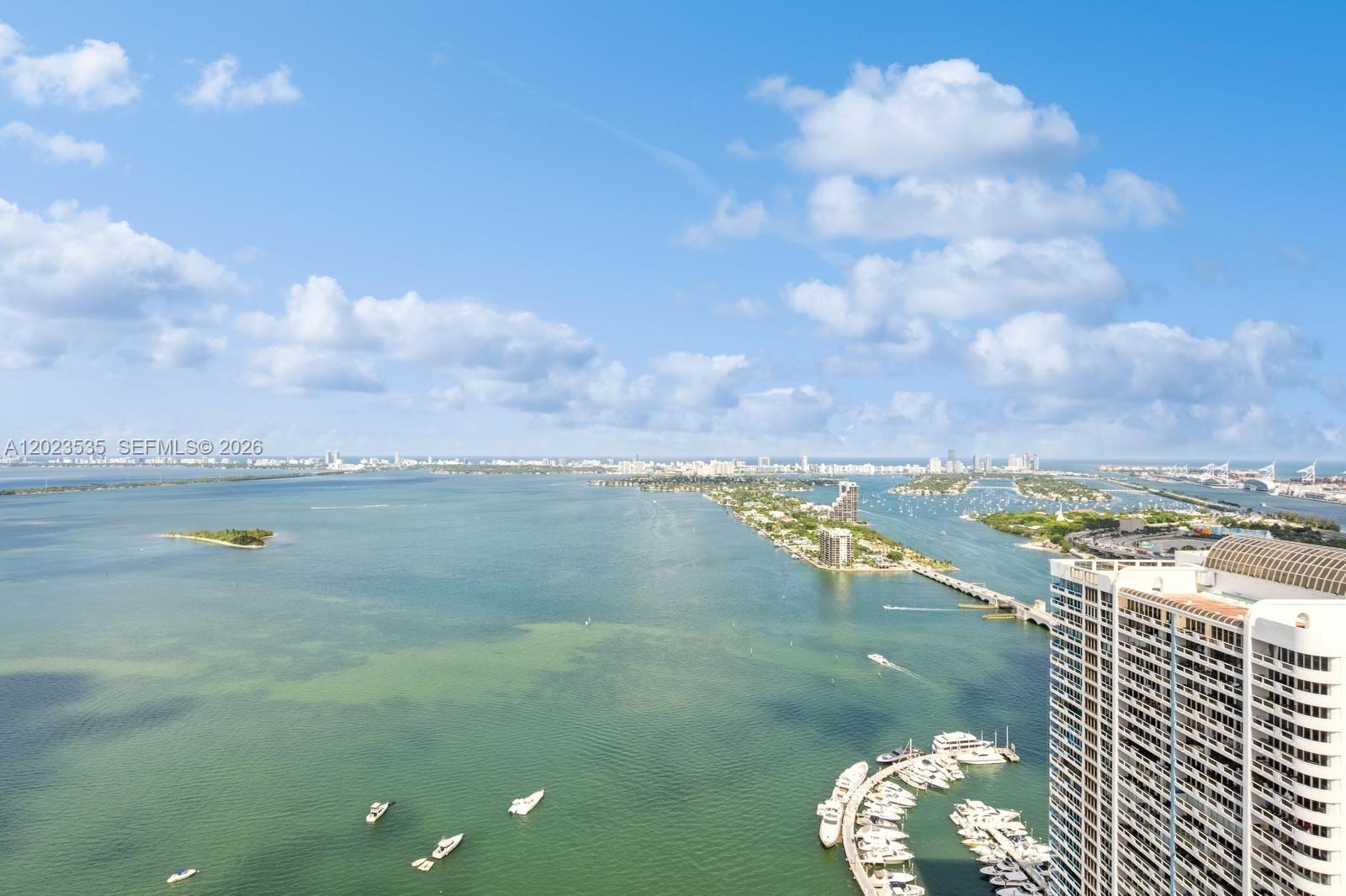 1750 N Bayshore Dr # 4702