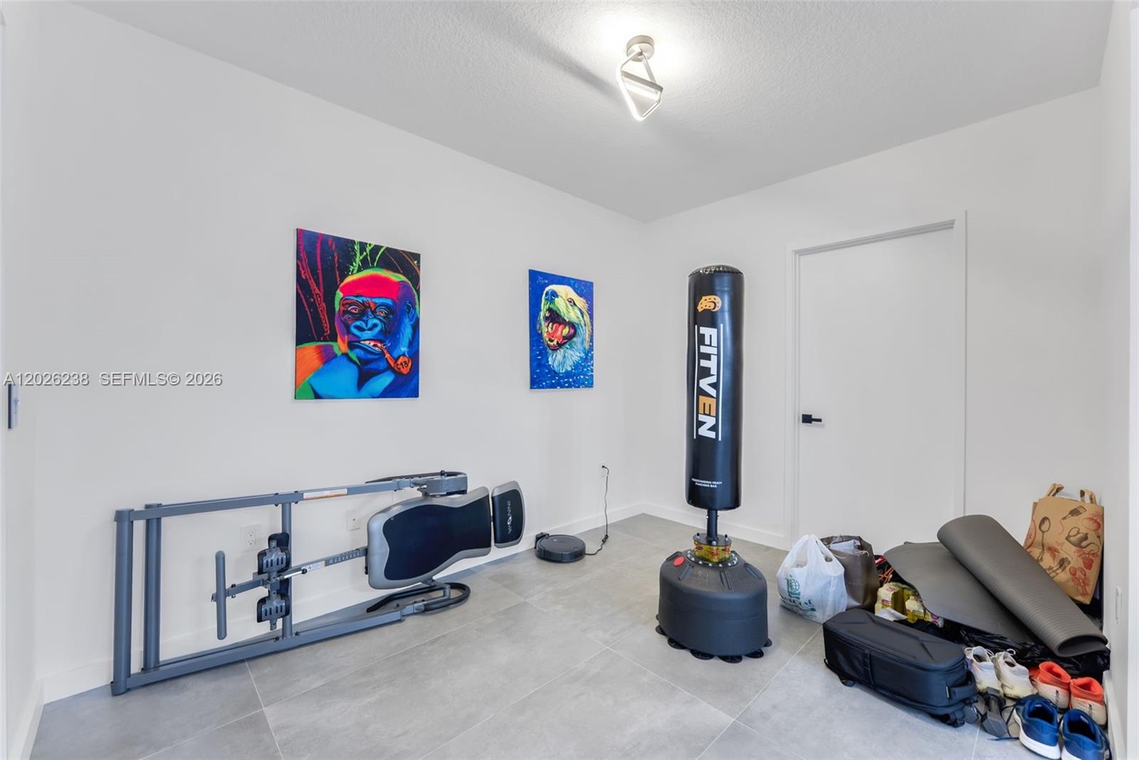 300 Sunny Isles Blvd # 905 Unit: 4-905