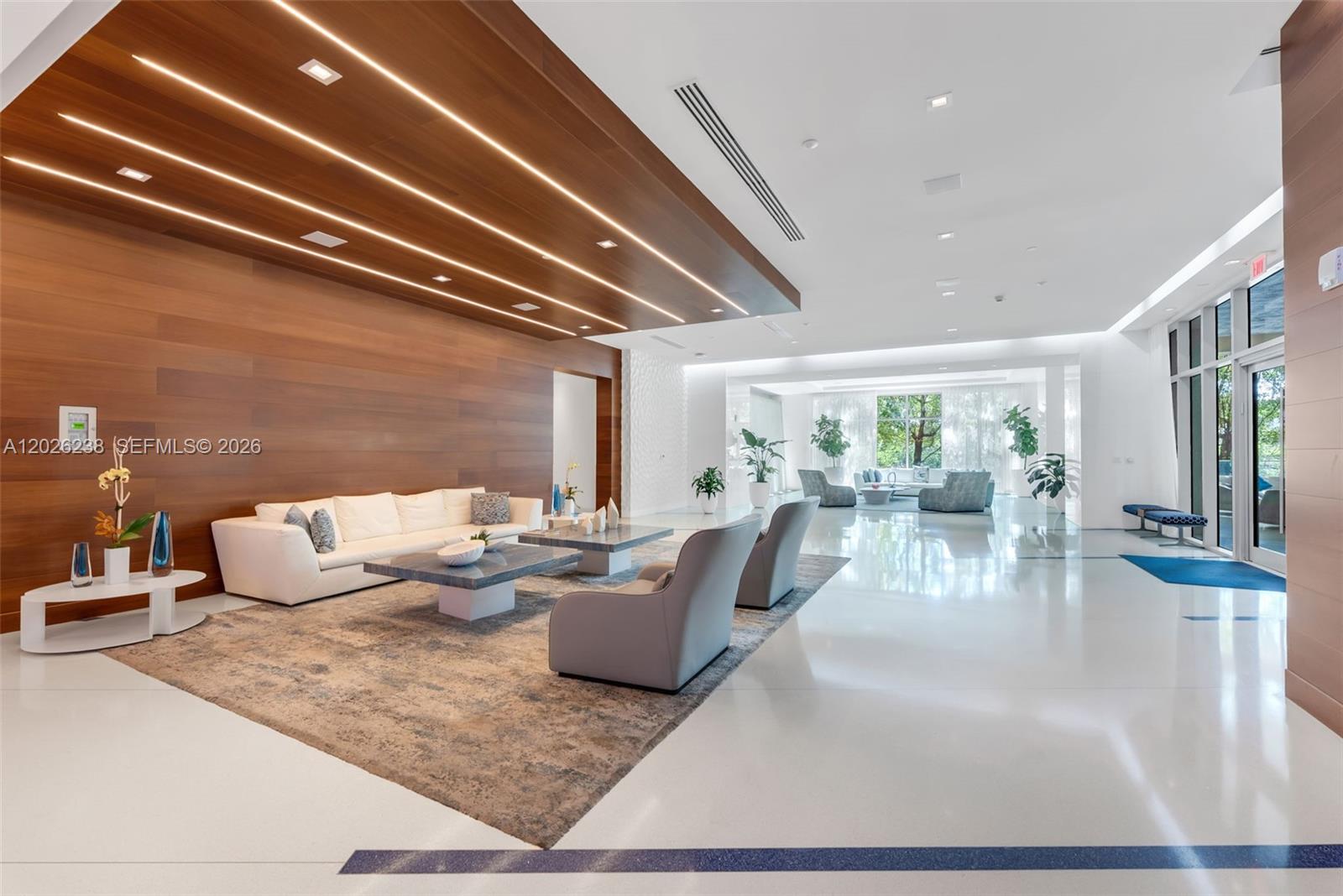 300 Sunny Isles Blvd # 905 Unit: 4-905