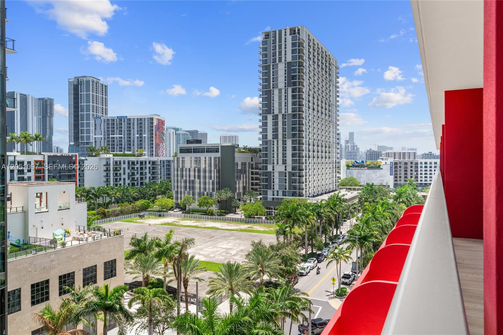 90 NE 32nd St # 808