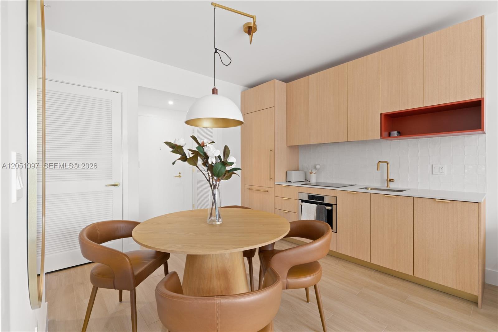 90 NE 32nd St # 808