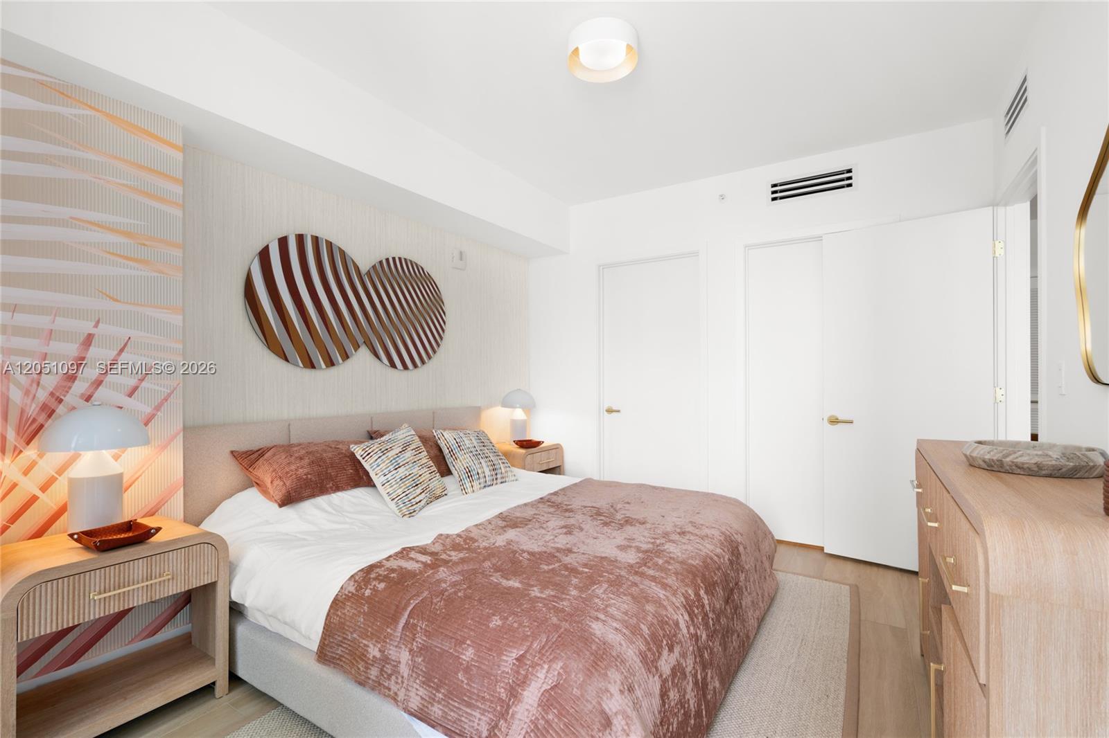 90 NE 32nd St # 808
