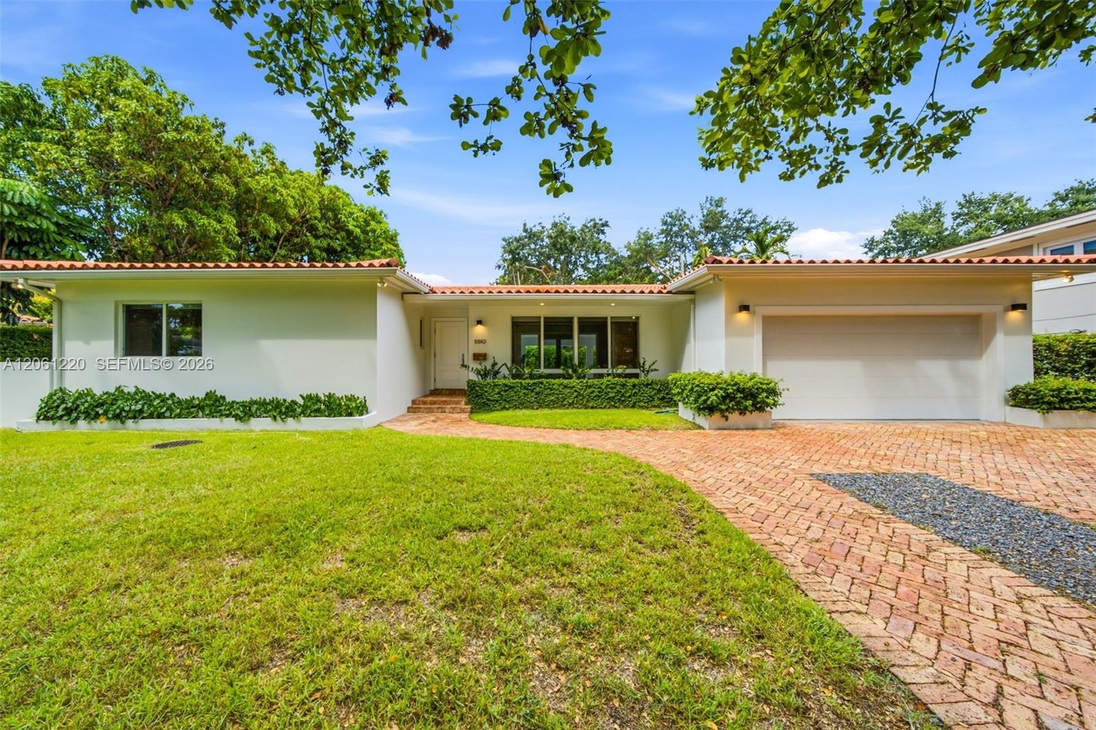 5510 Orduna Dr