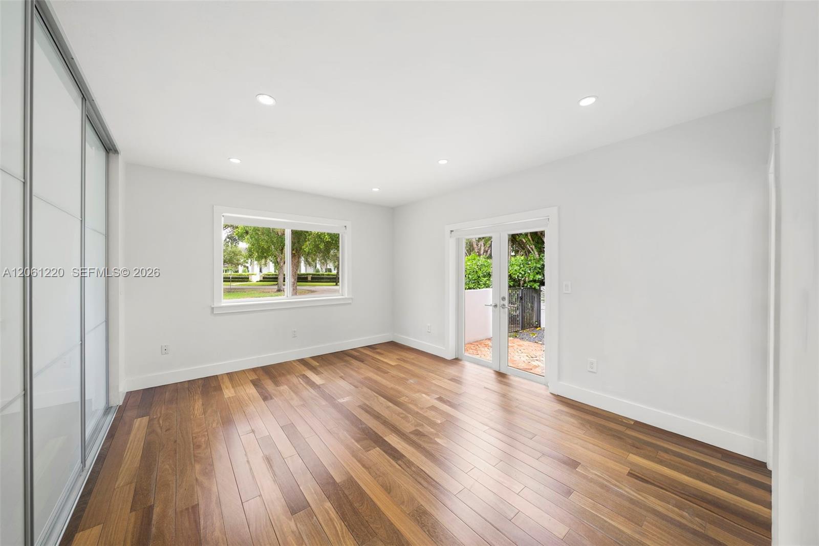 5510 Orduna Dr