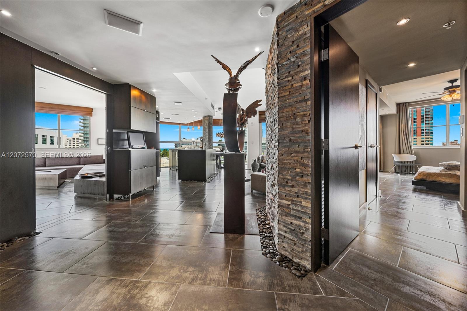 110 Washington Ave # 1709