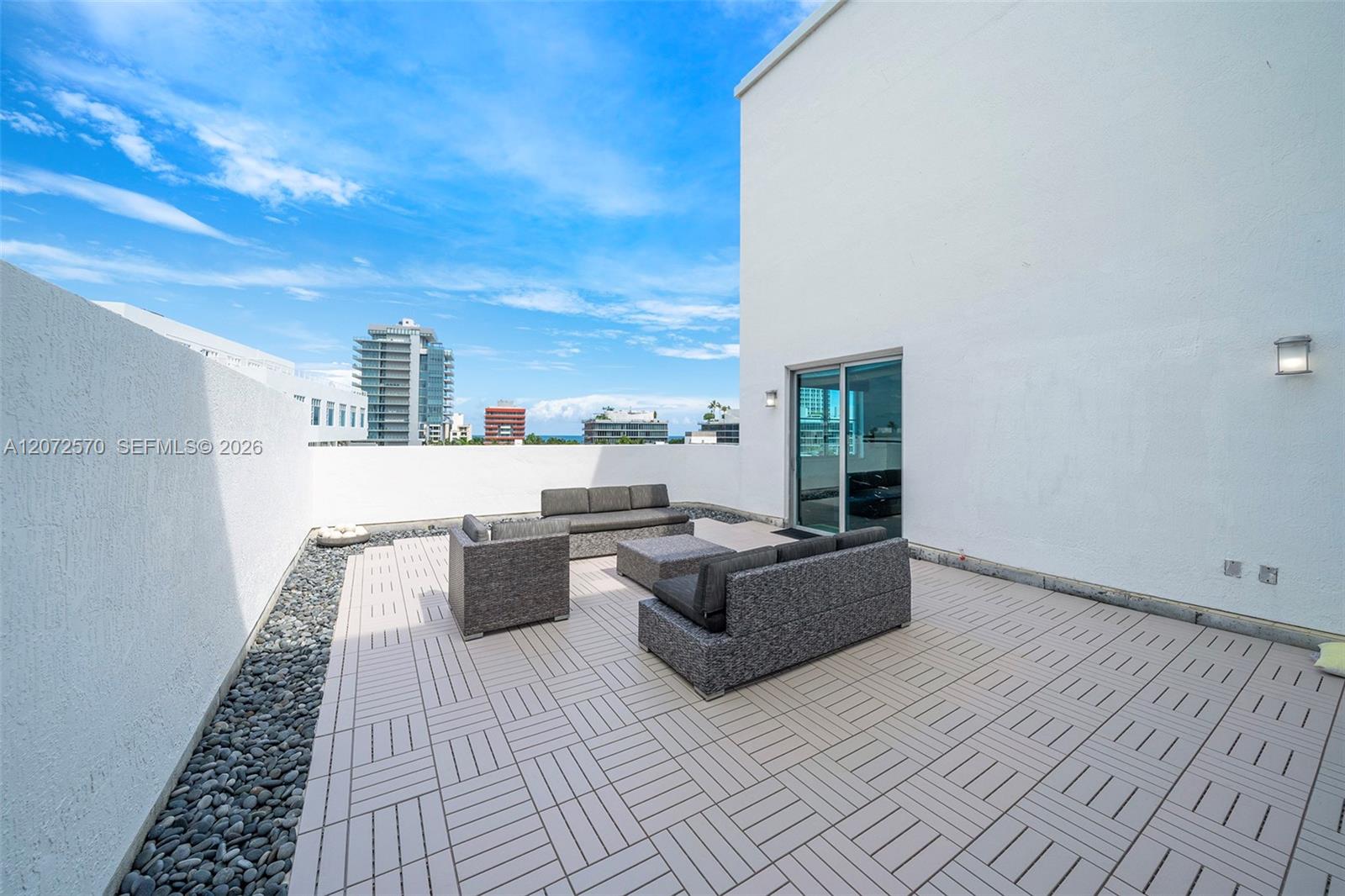 110 Washington Ave # 1709