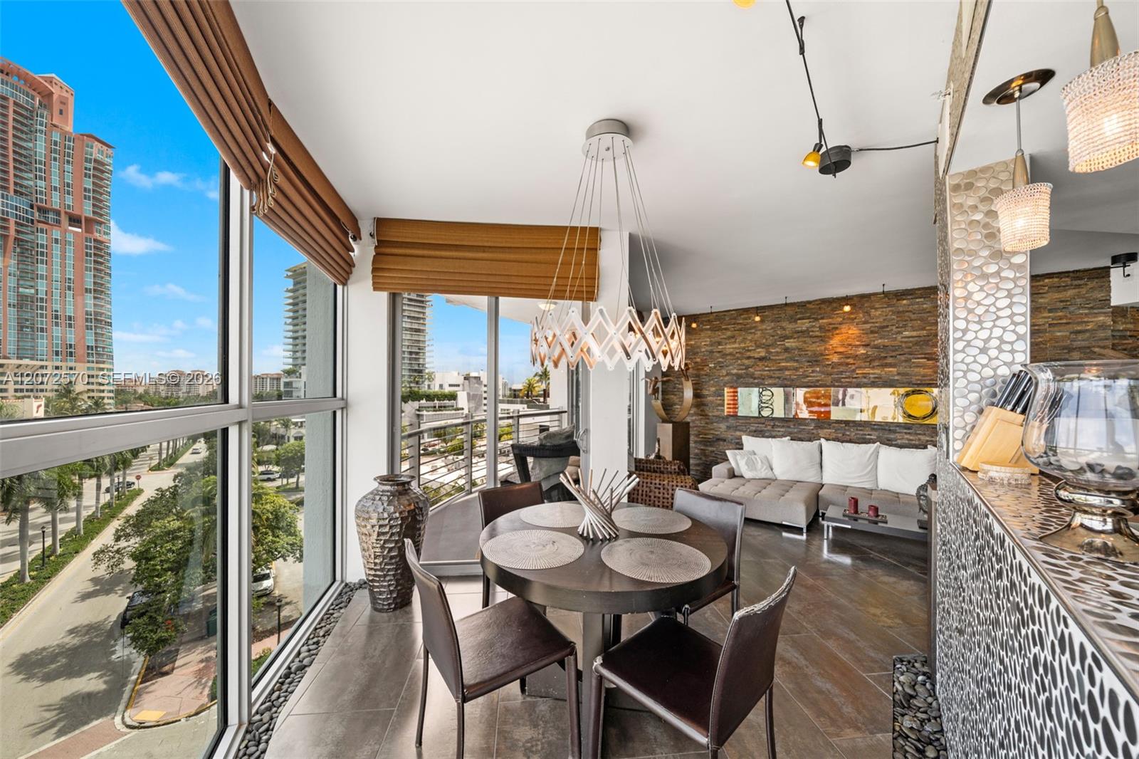 110 Washington Ave # 1709