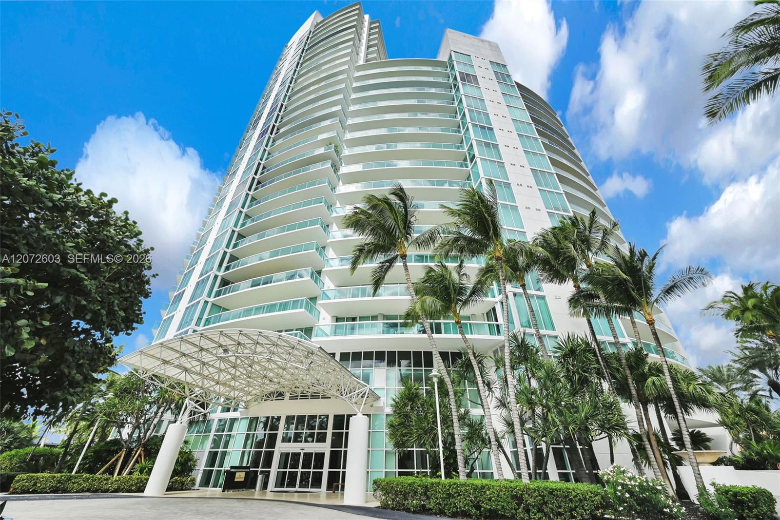 1000 S Pointe Dr # 1706