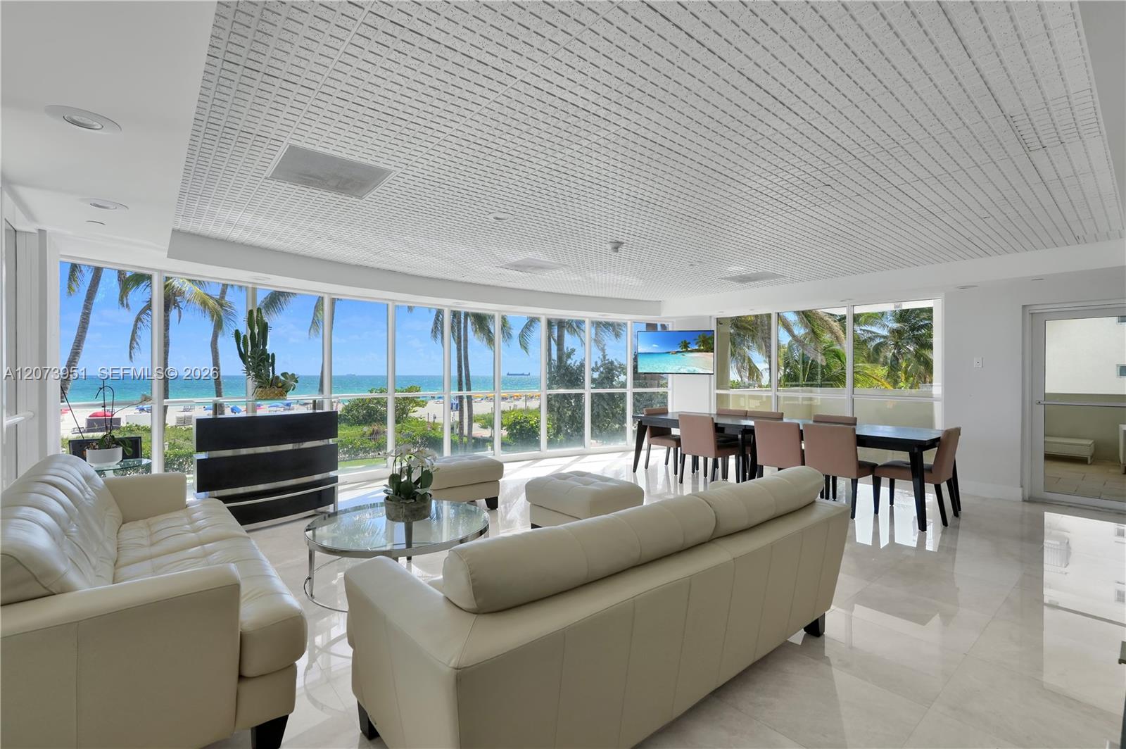 4201 Collins Ave # 401