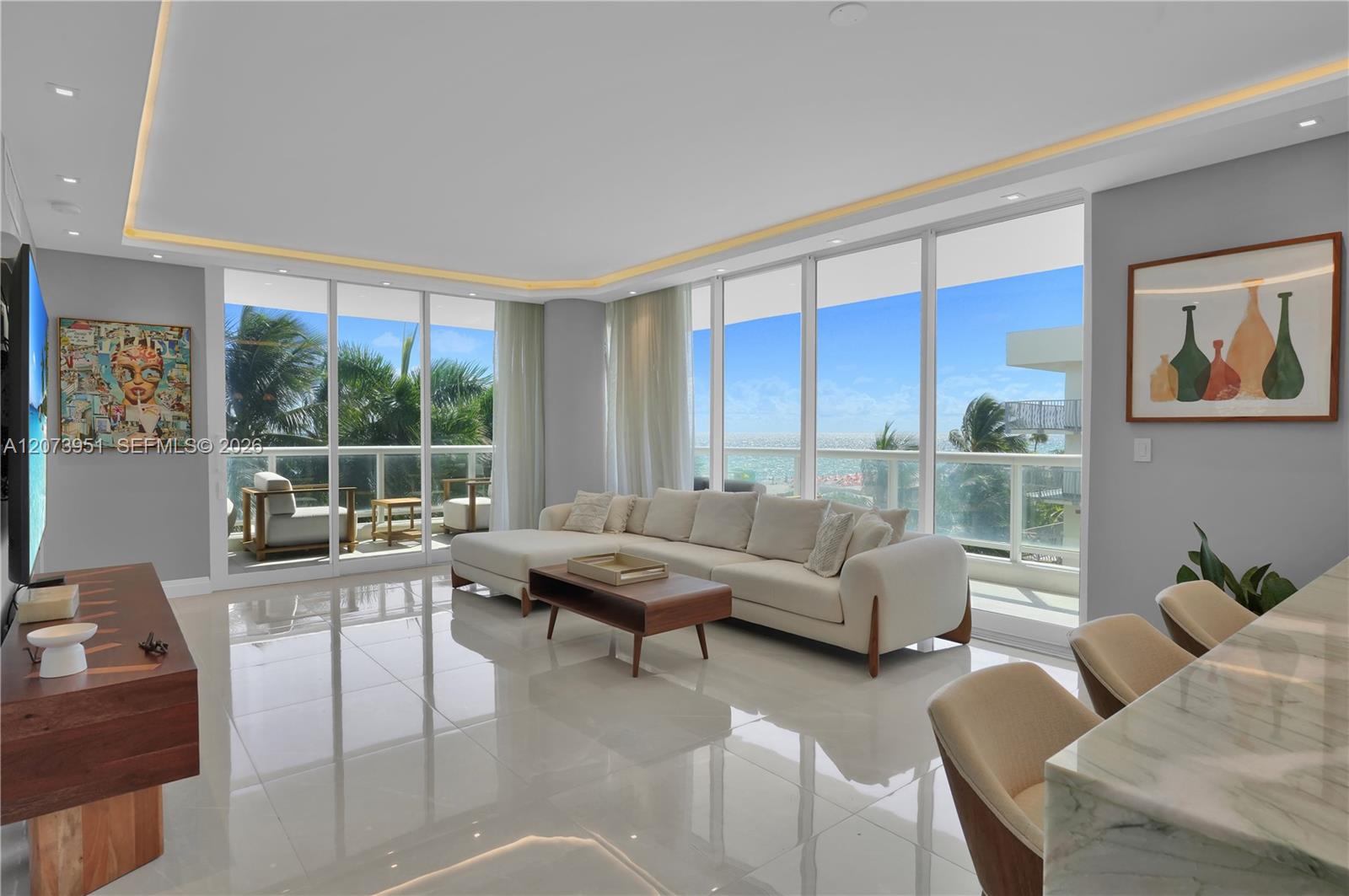 4201 Collins Ave # 401