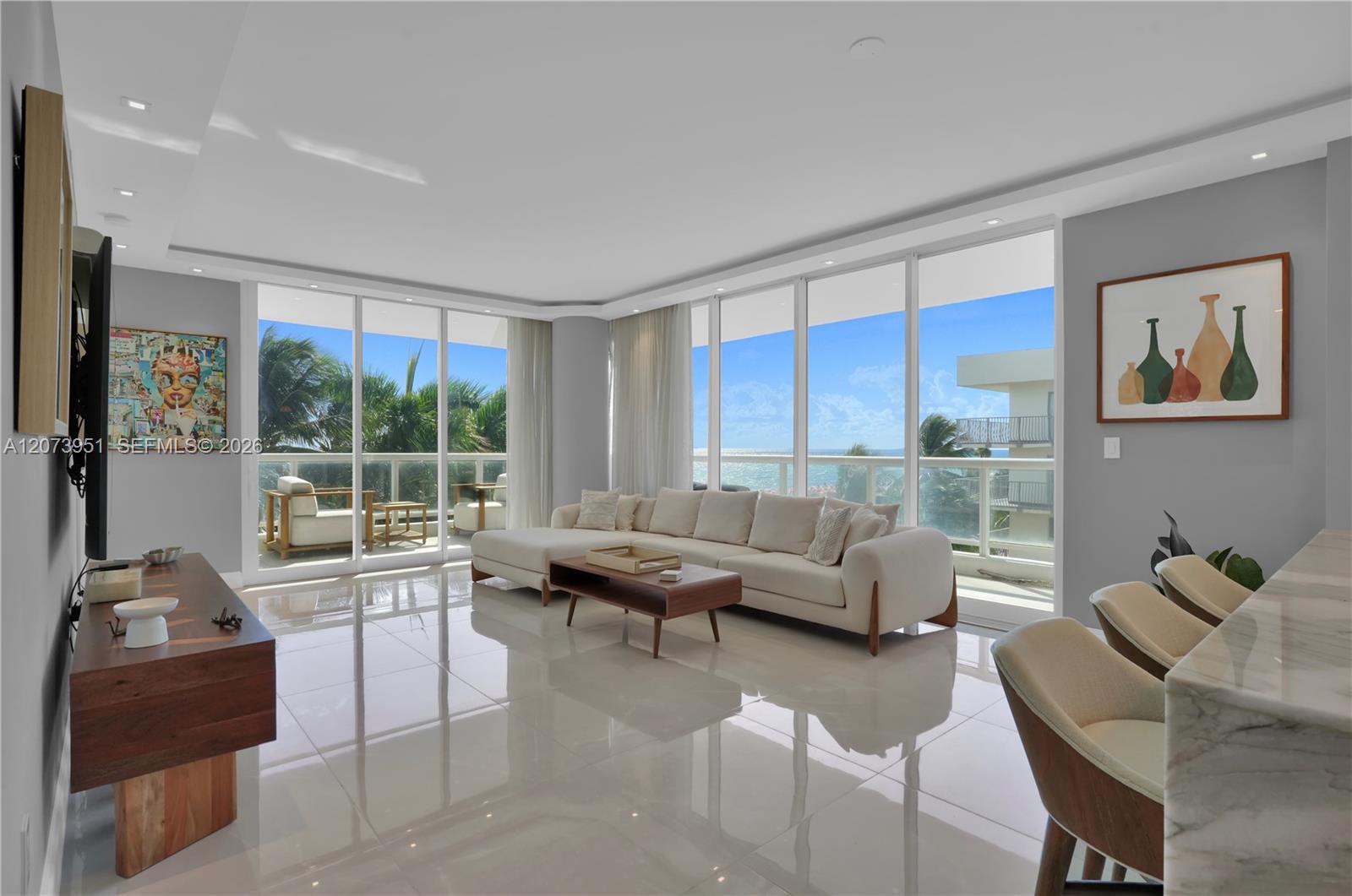 4201 Collins Ave # 401