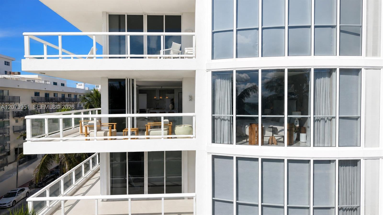 4201 Collins Ave # 401