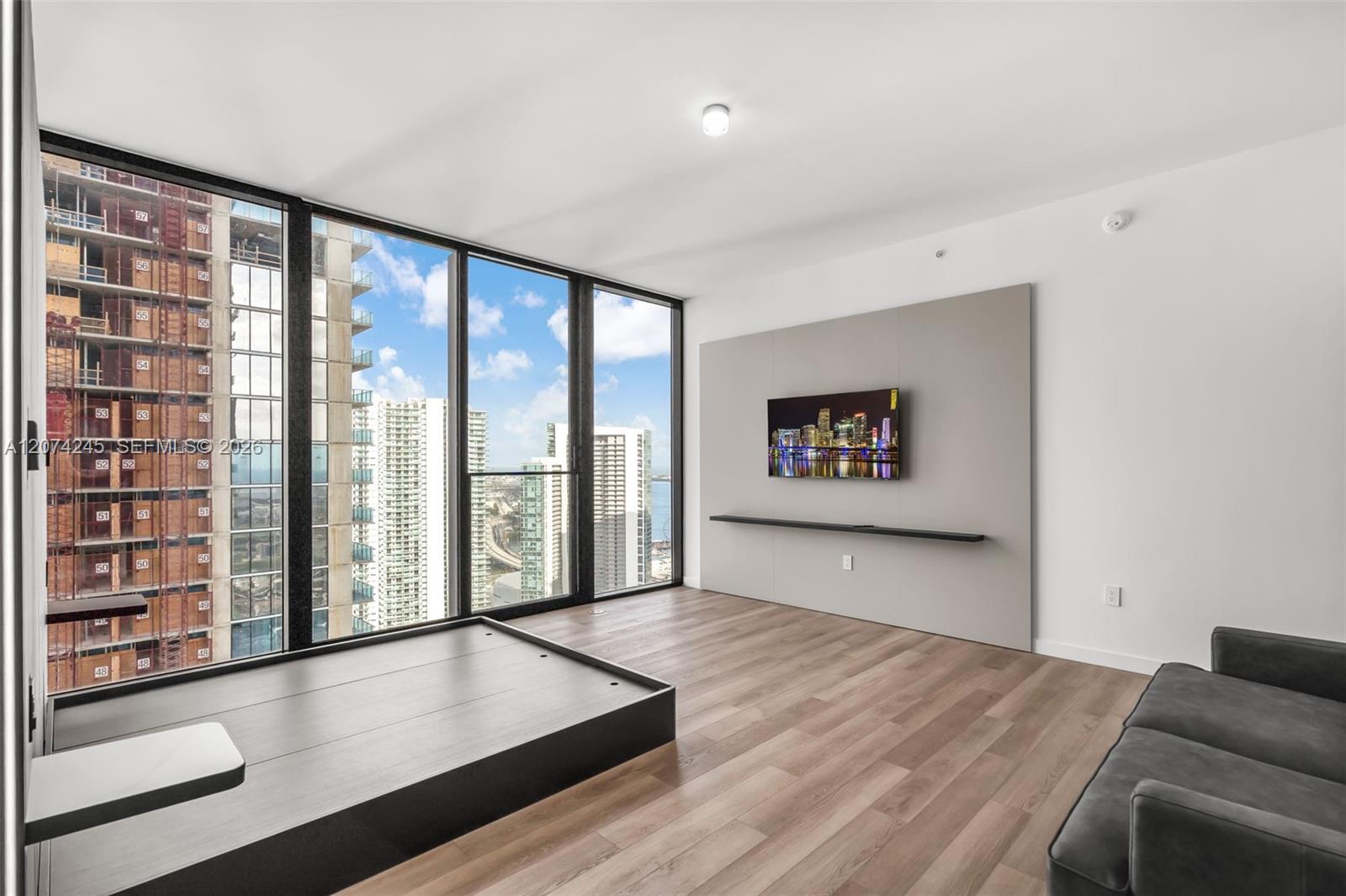 20 NE 11th Street # 5102