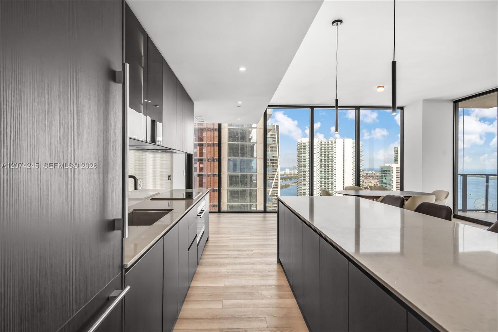 20 NE 11th Street # 5102
