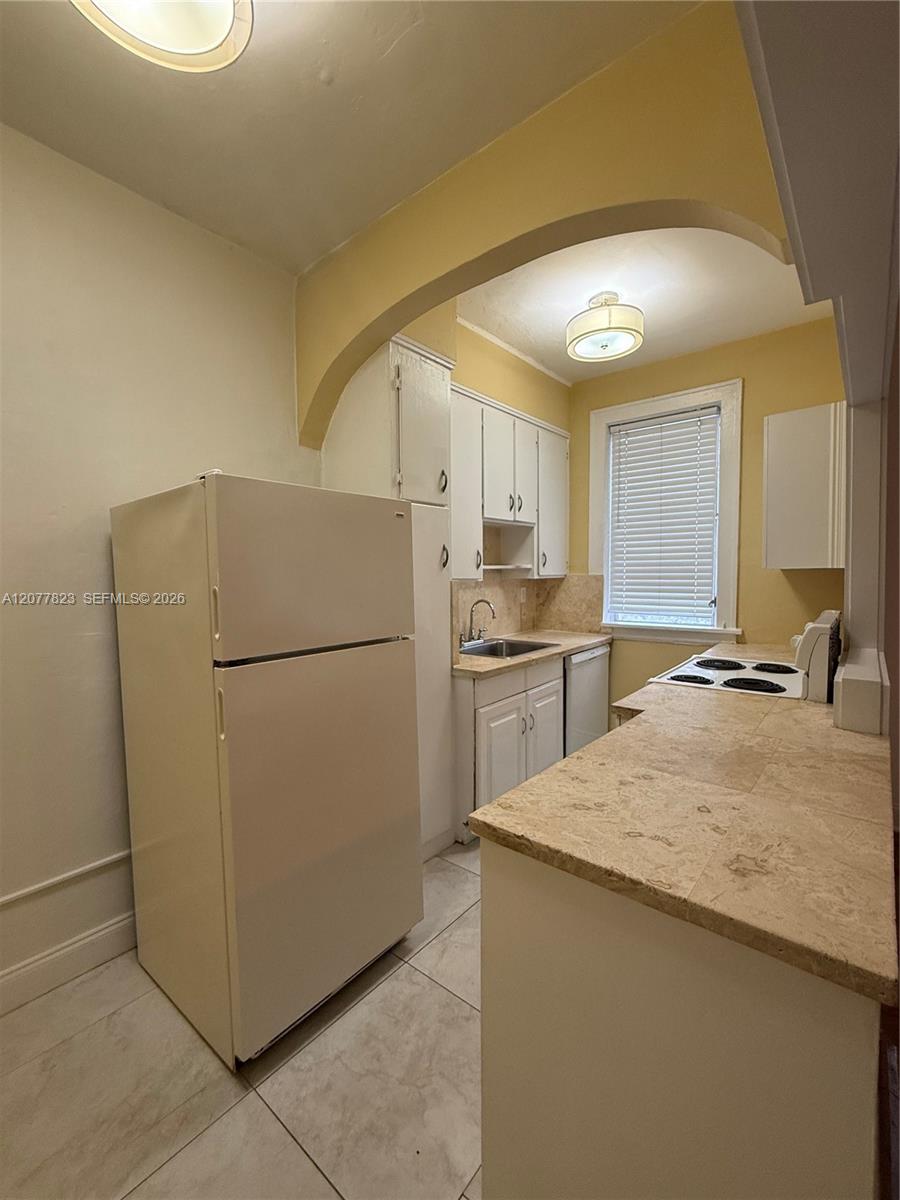 1361 Meridian Ave # 3