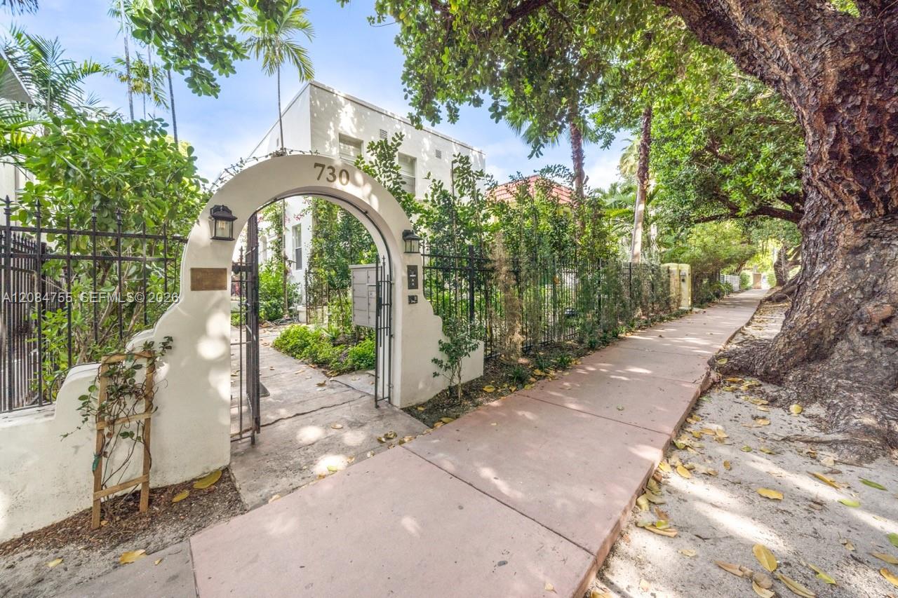 726 Meridian Ave # 1