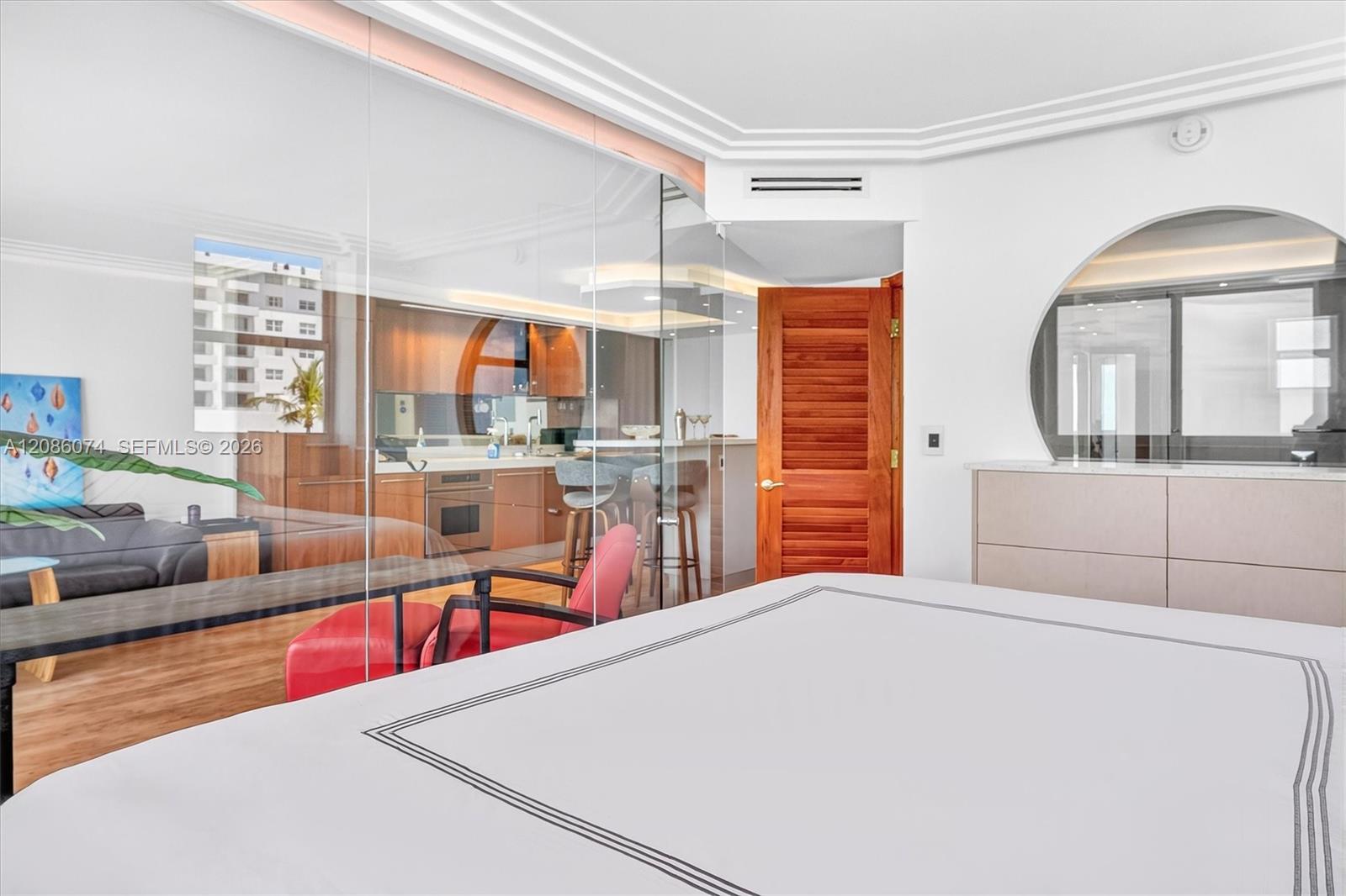 401 Ocean Dr # 518