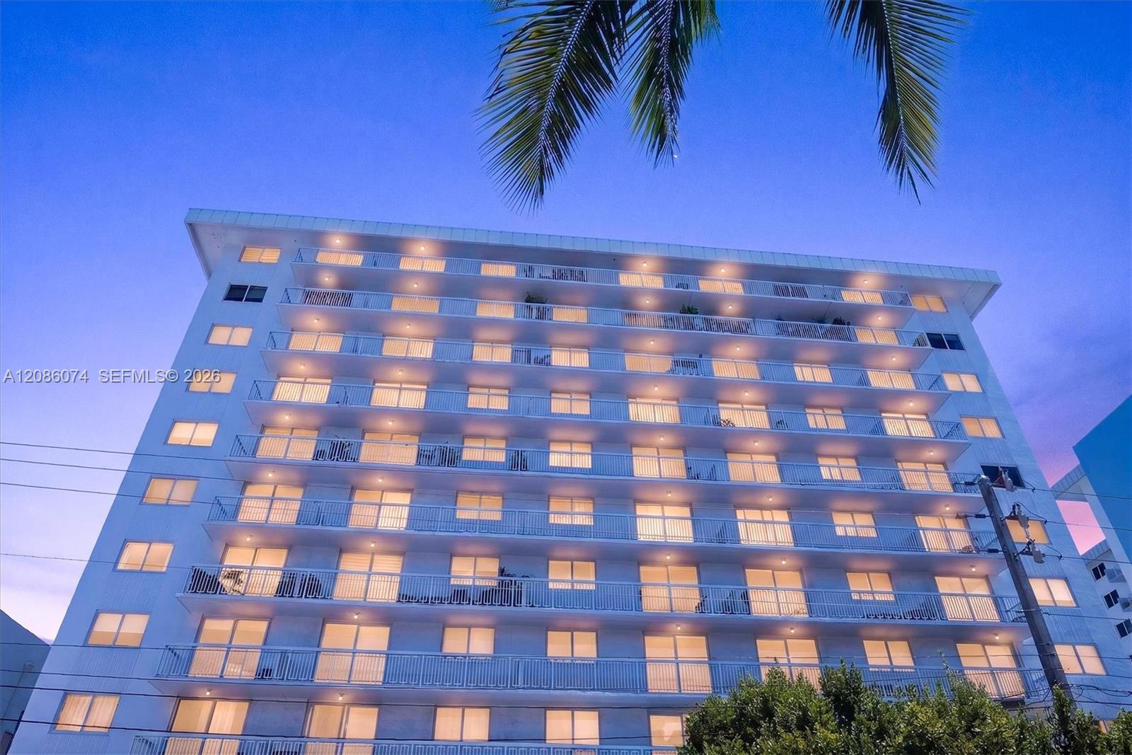 401 Ocean Dr # 518