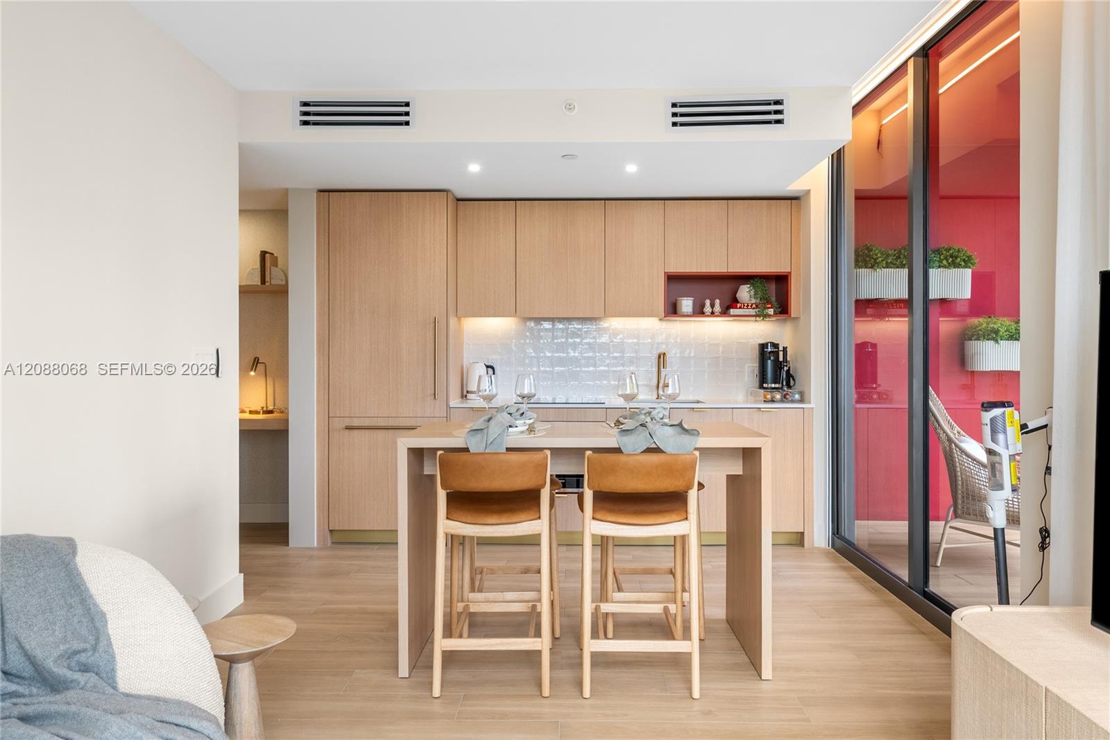 90 NE 32nd St # 501