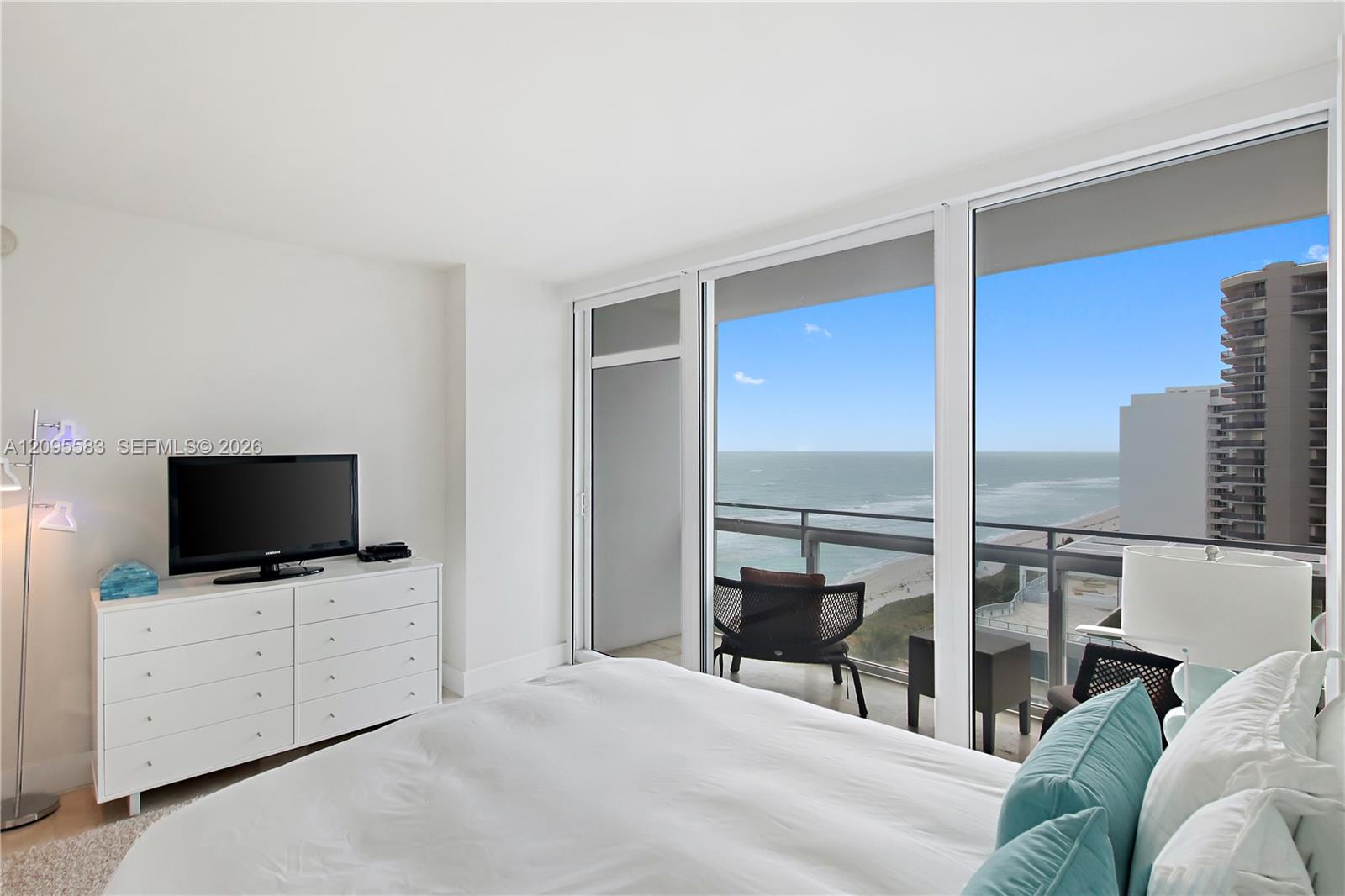 6801 Collins Ave # 1112