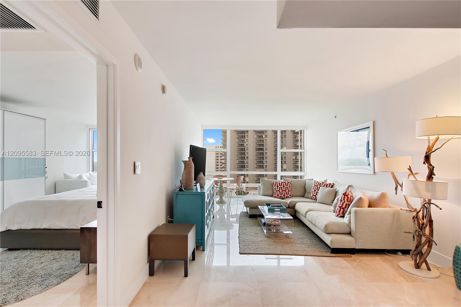 6801 Collins Ave # 1112