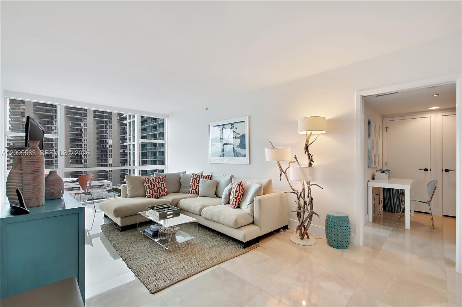 6801 Collins Ave # 1112