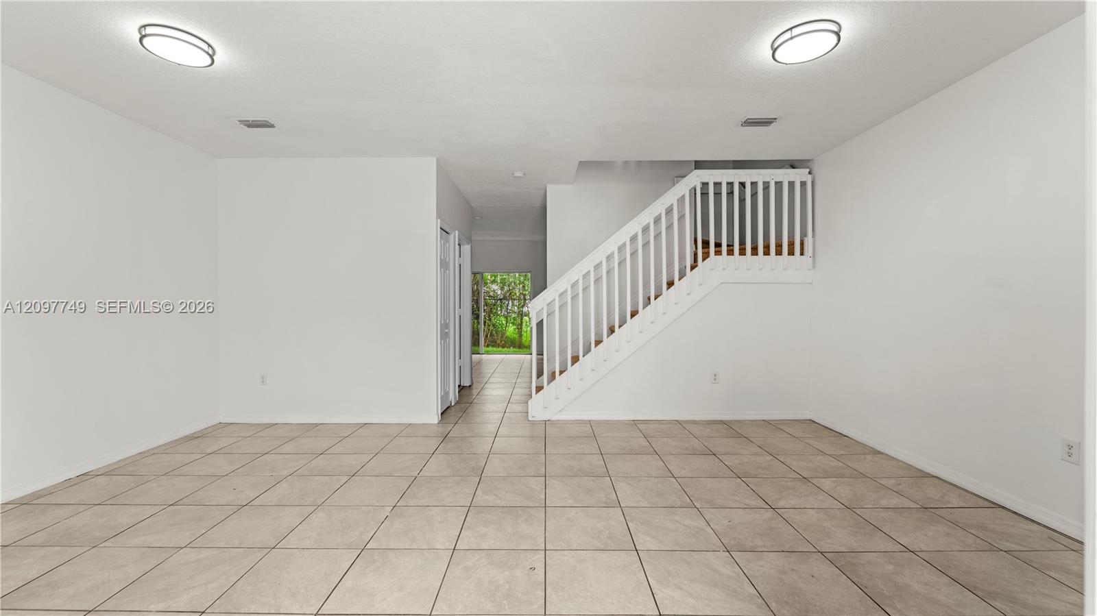 1685 SE 30th St