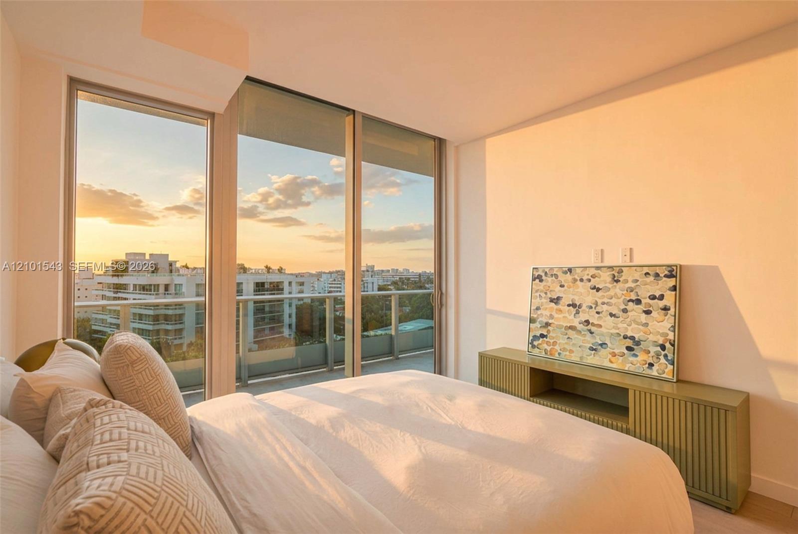 9221 E Bay Harbor Unit: UPH10