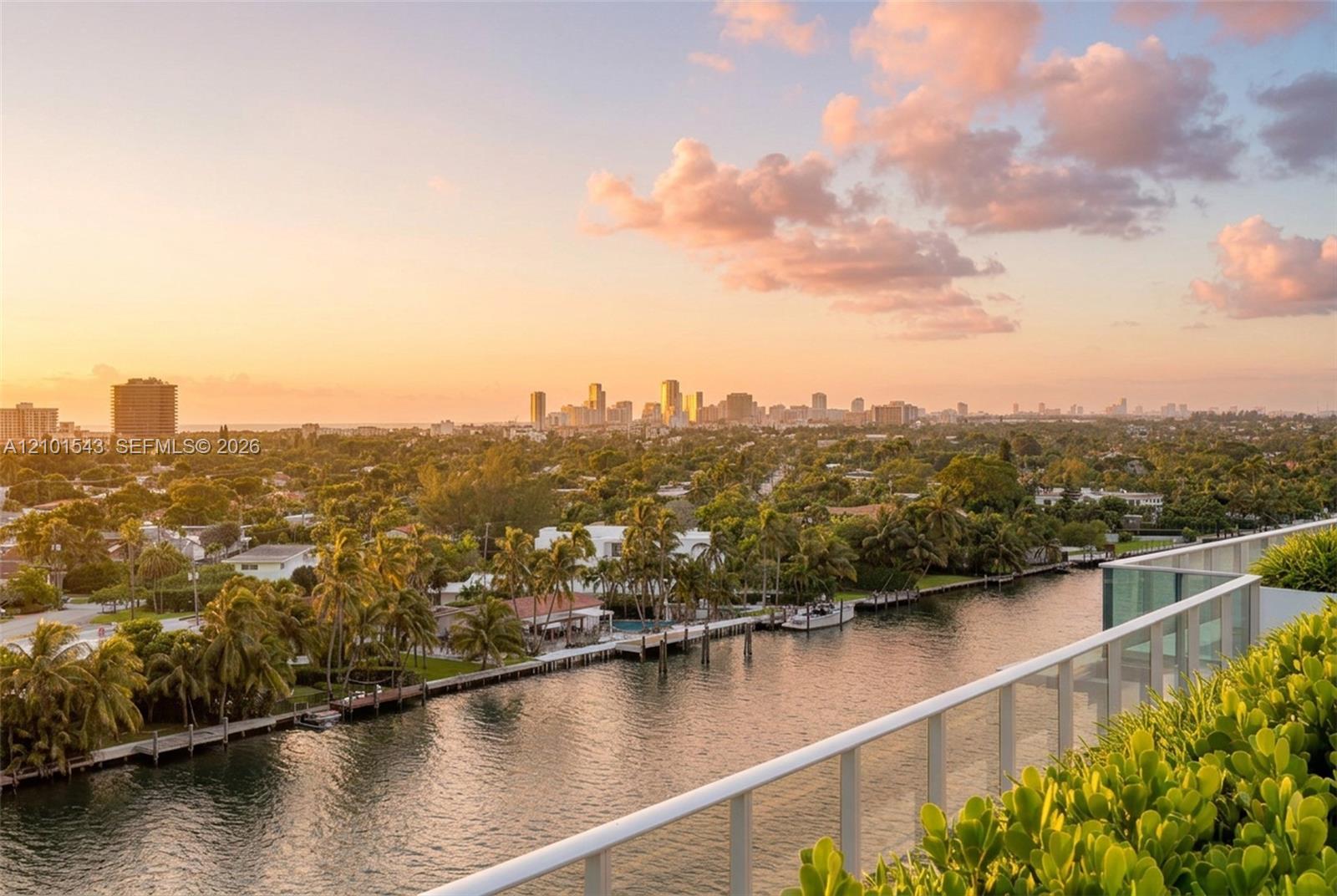 9221 E Bay Harbor Unit: UPH10