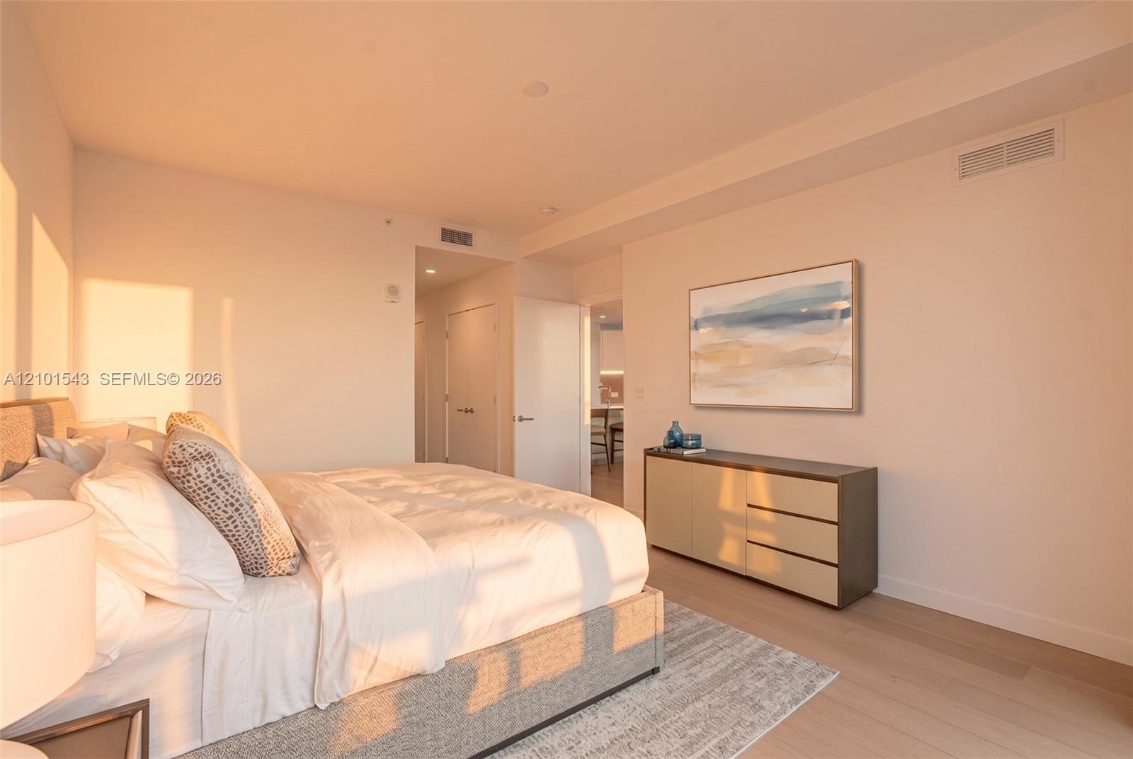 9221 E Bay Harbor Unit: UPH10