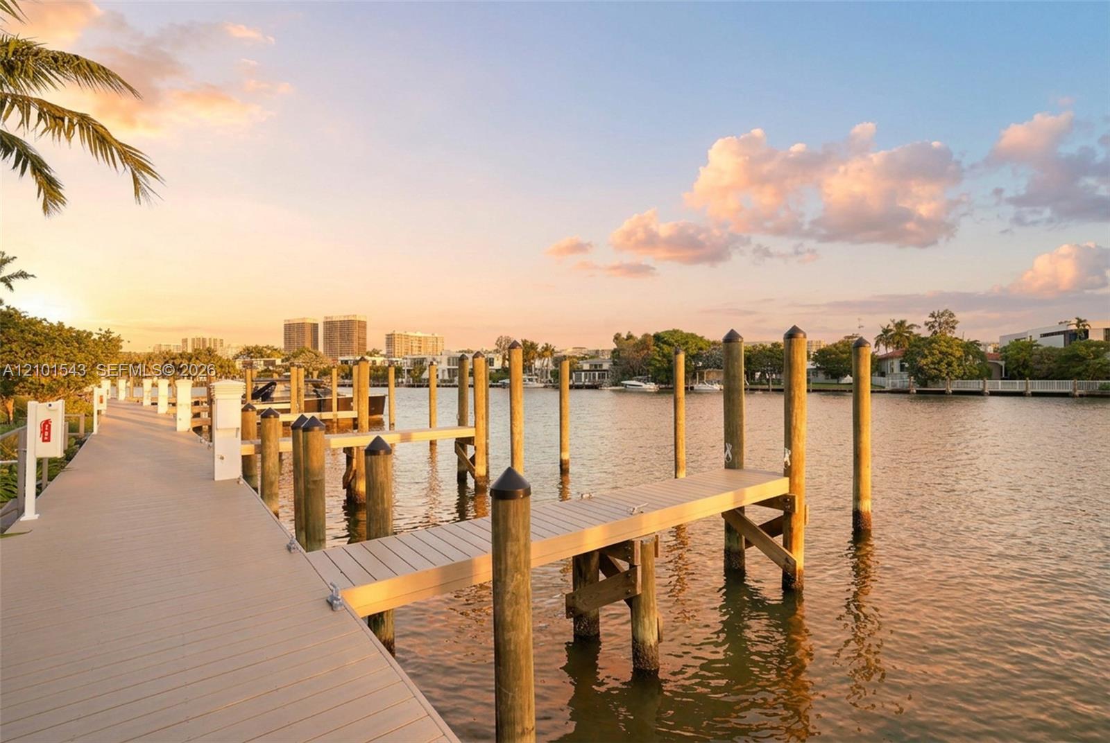 9221 E Bay Harbor Unit: UPH10