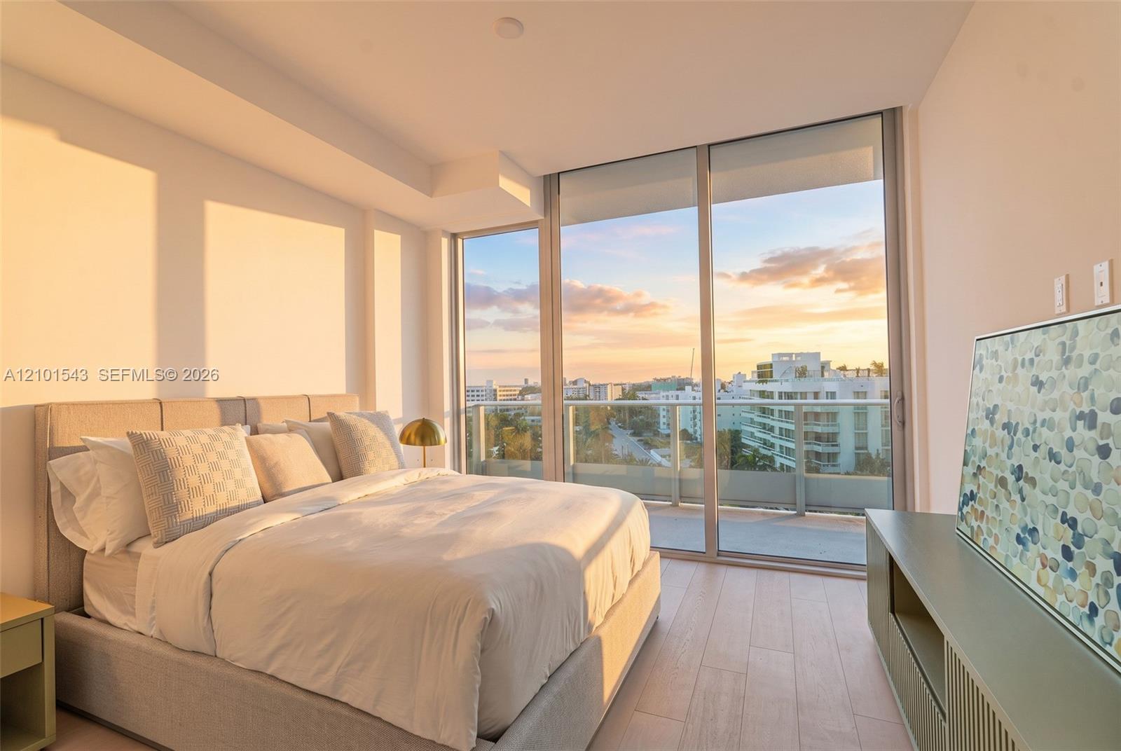 9221 E Bay Harbor Unit: UPH10