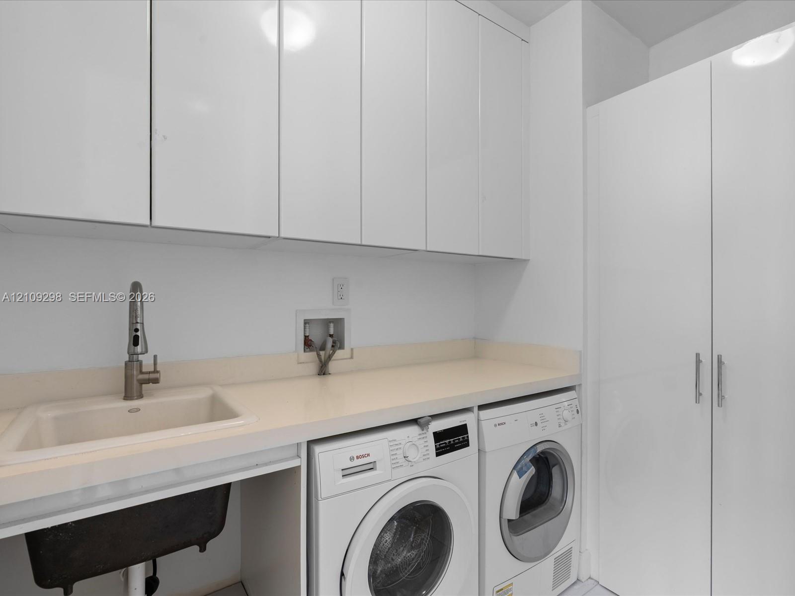 9703 Collins Ave # 400