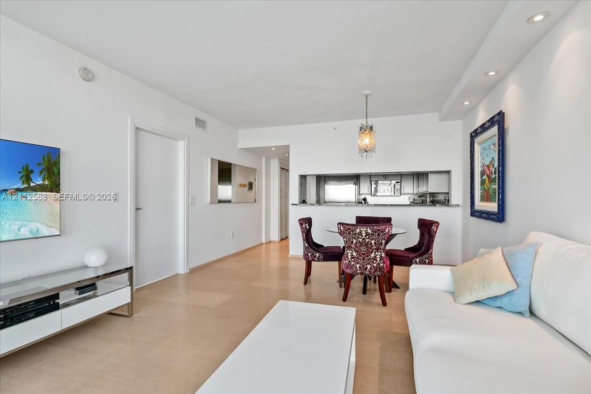 540 West Ave # 1914