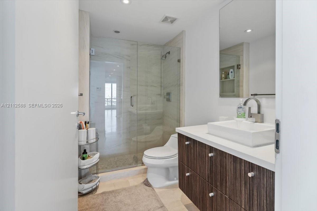 540 West Ave # 1914
