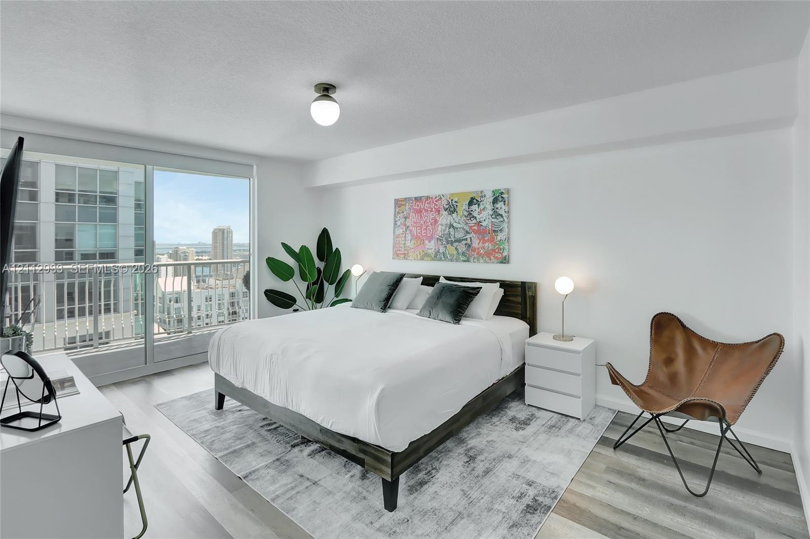 1200 Brickell Bay Dr # 4106