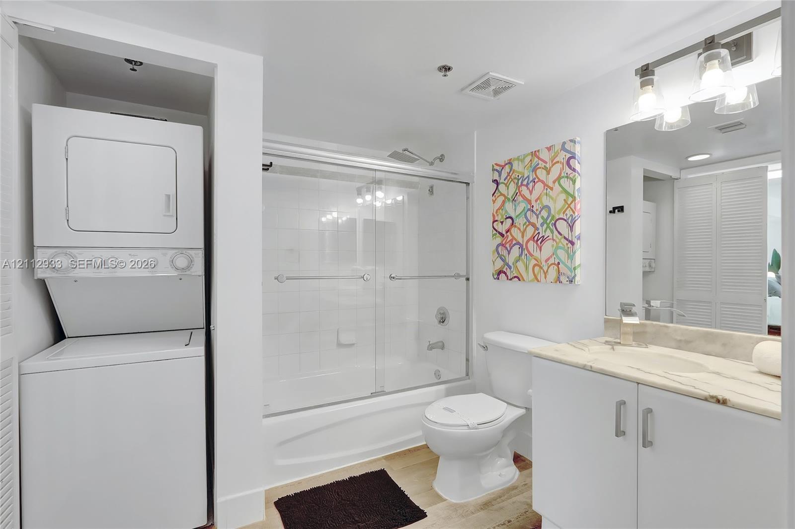 1200 Brickell Bay Dr # 4106