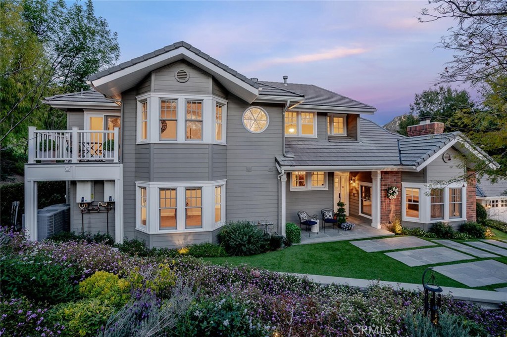 10 Holster Lane