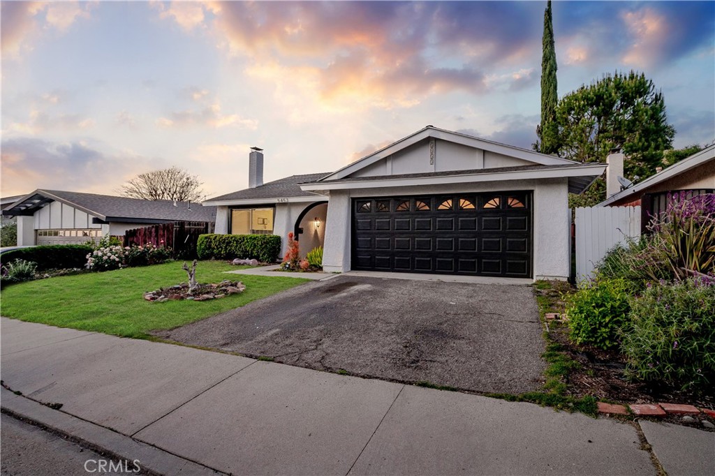 5453 Softwind Way
