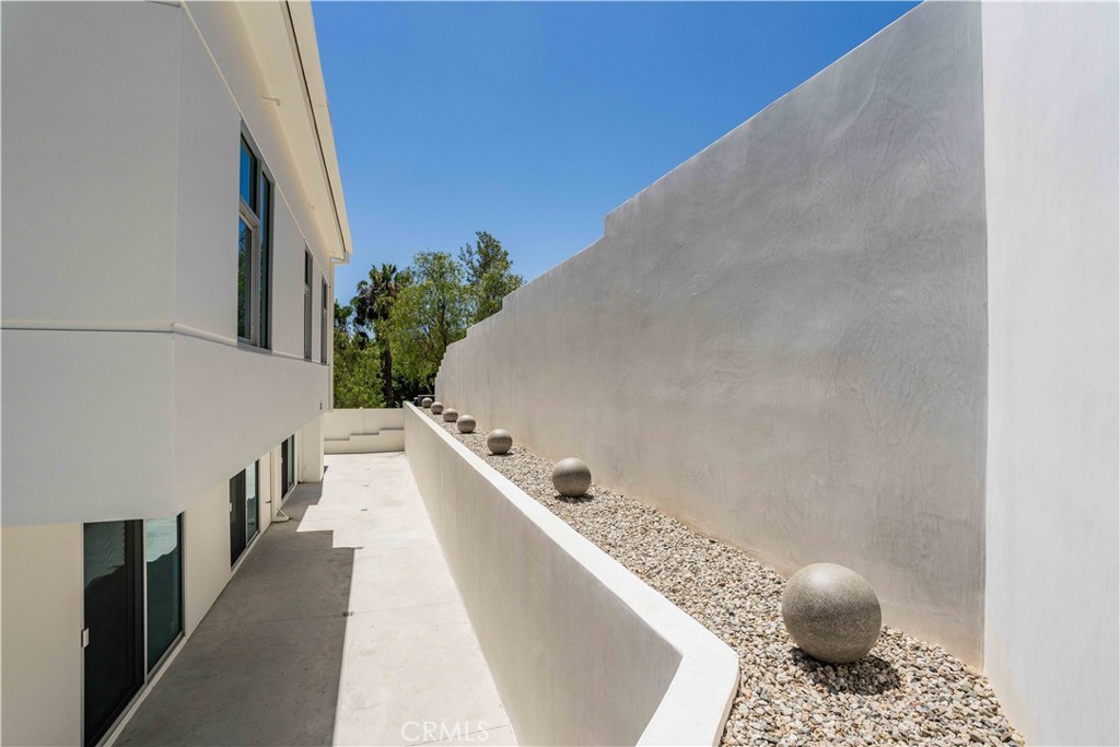 71 Coolwater Road
