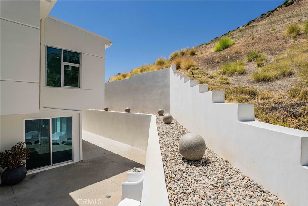 71 Coolwater Road