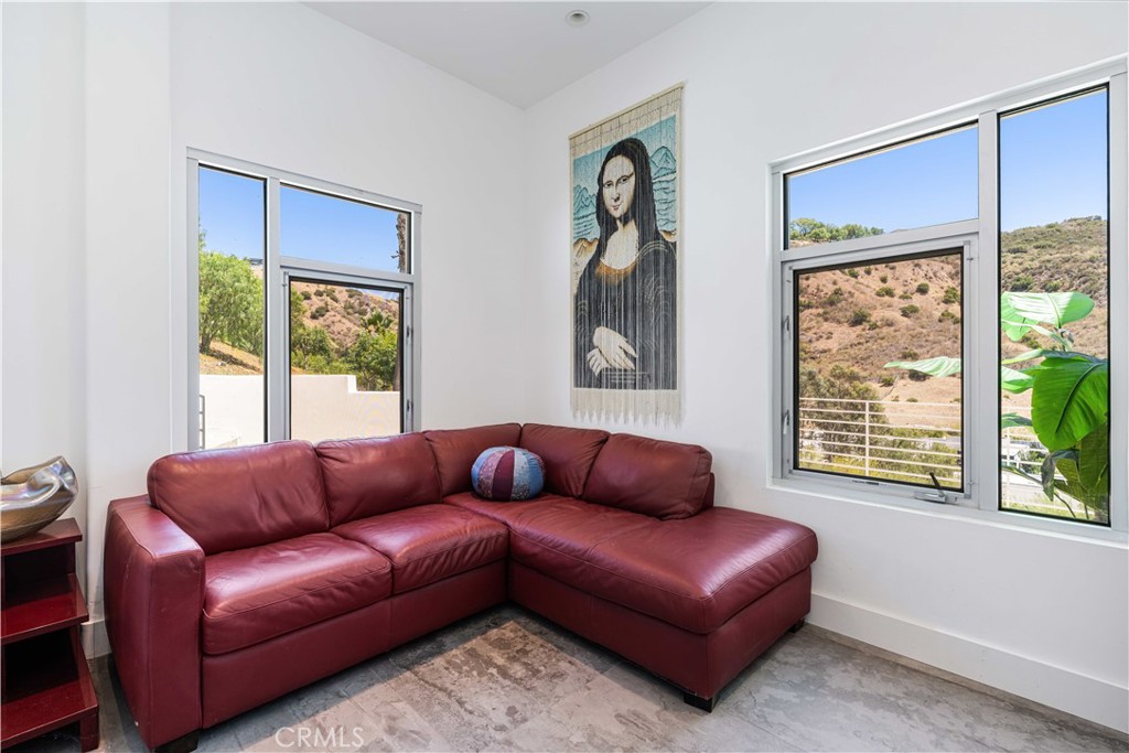 71 Coolwater Road