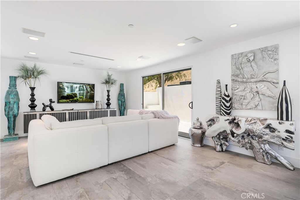 71 Coolwater Road