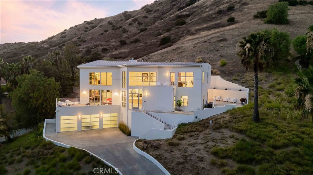 71 Coolwater Road