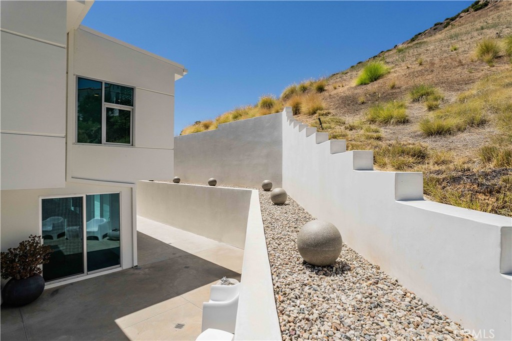 71 Coolwater Road