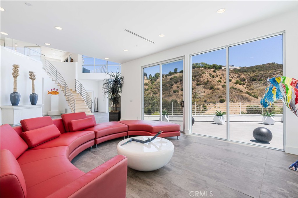 71 Coolwater Road